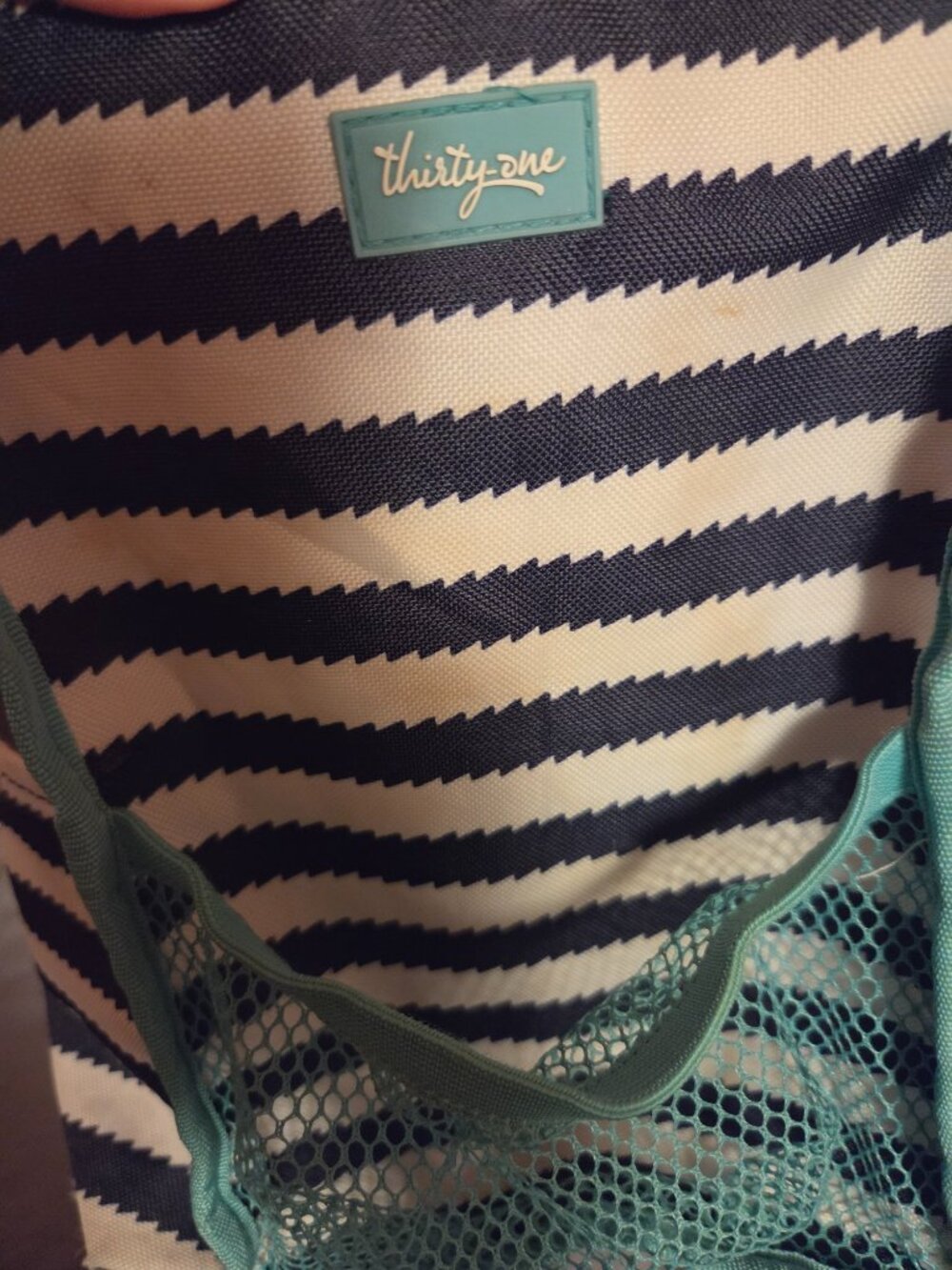 Thirty One Utility Tote. - Picture 4 of 9